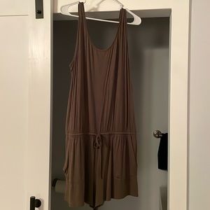 Olive green romper with pockets. Worn once.